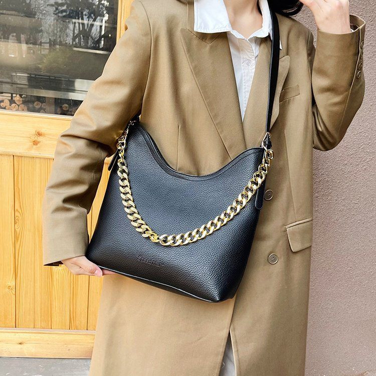 New fashion trend all-match high-end shoulder messenger bag
